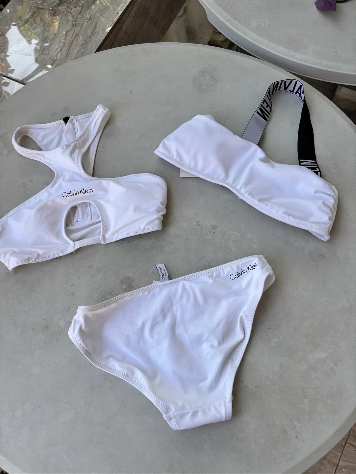 Photo de l'annonce : Maillot de Bain Calvi Klein — Pamandzi (Mode)