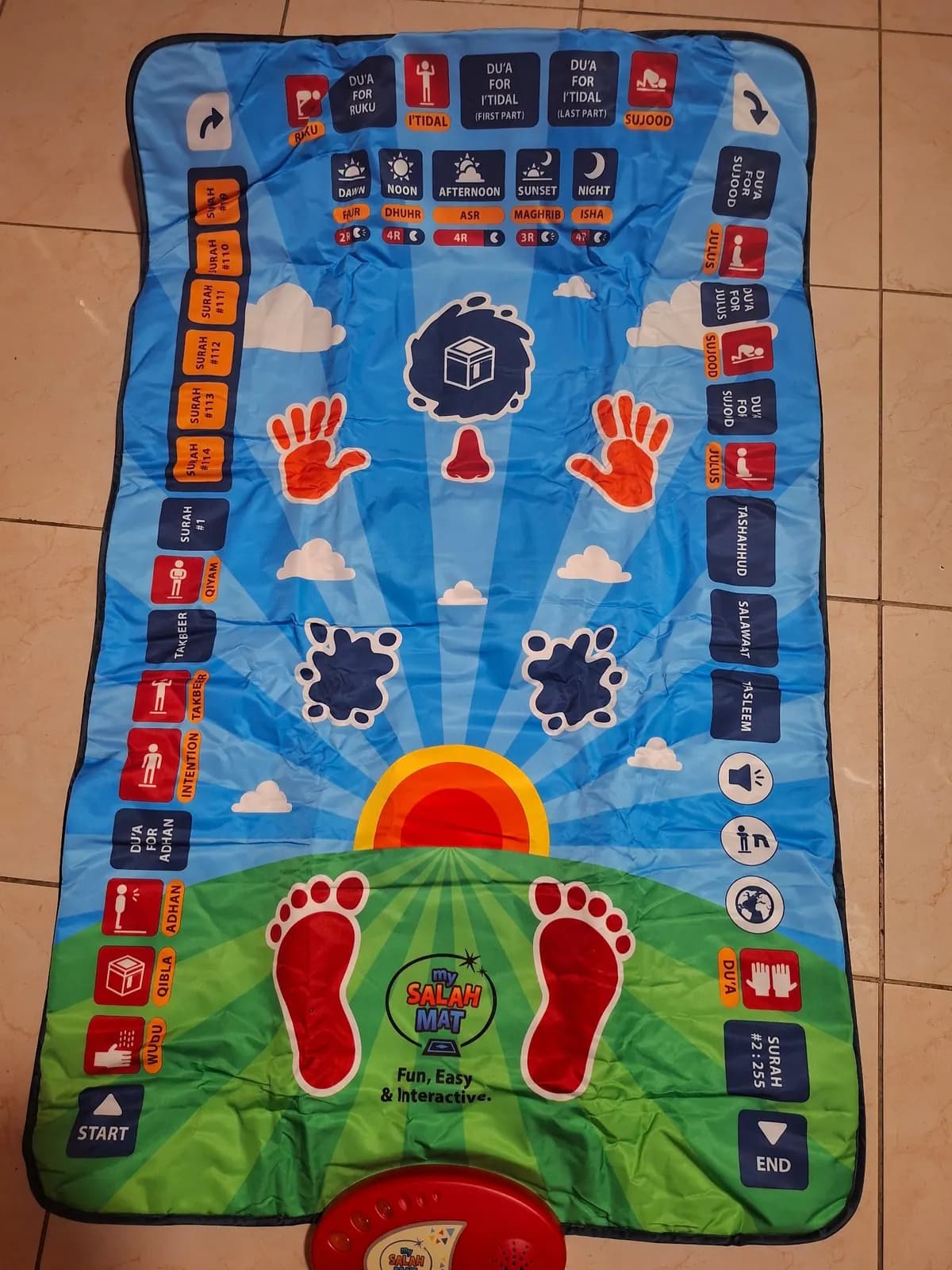 Photo de l'annonce : Tapis prières pour enfant disponible à Sada. — Sada (Autres)