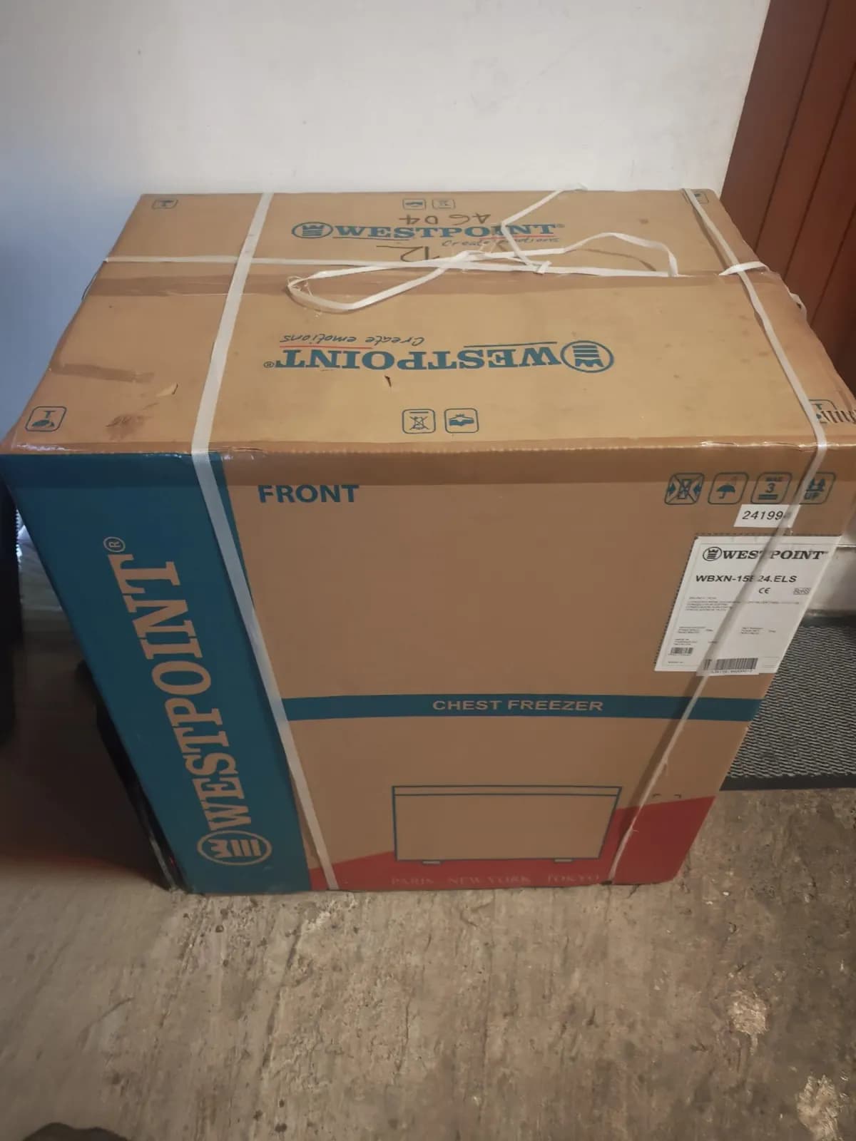 Photo de l'annonce : CONGÉLATEUR COFFRE WESTPOINT 142 L — Dzaoudzi · Labattoir (Maison)