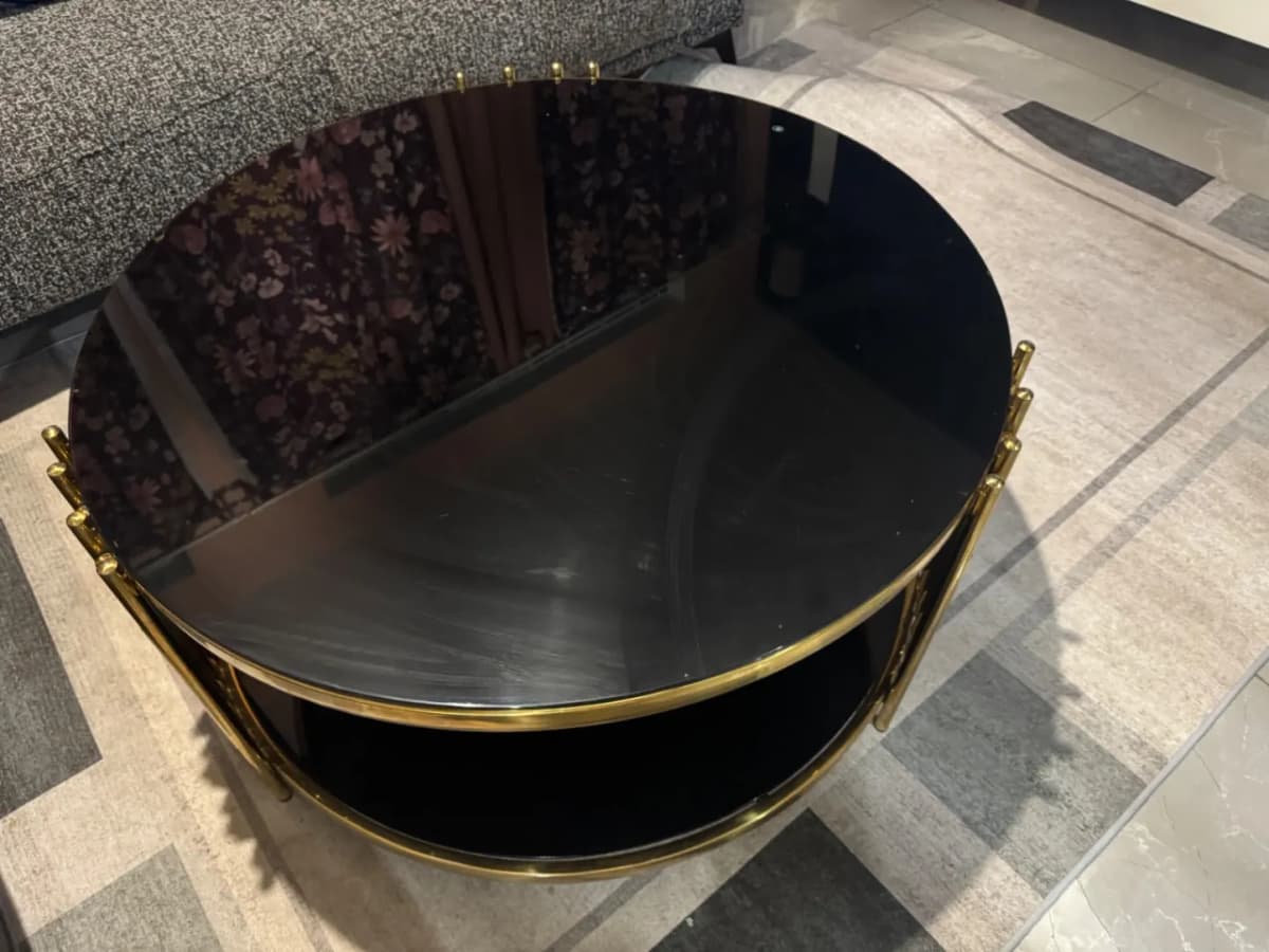Photo de l'annonce : Table basse — Mamoudzou · Kawéni (Maison)