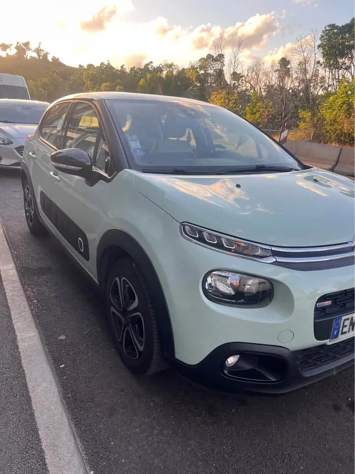 Photo de l'annonce : superbe citroën c3 — Mamoudzou · Centre (Véhicules)