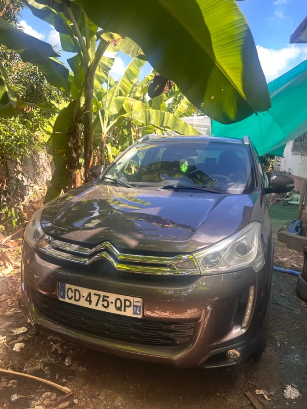 Photo de l'annonce : Citroën c4 aicros — Mamoudzou (Véhicules)