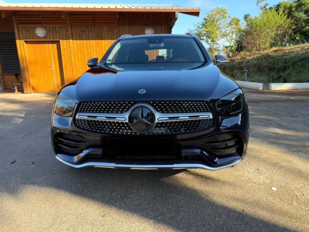 Photo de l'annonce : GLC 200 4MATIC — Ouangani (Véhicules)