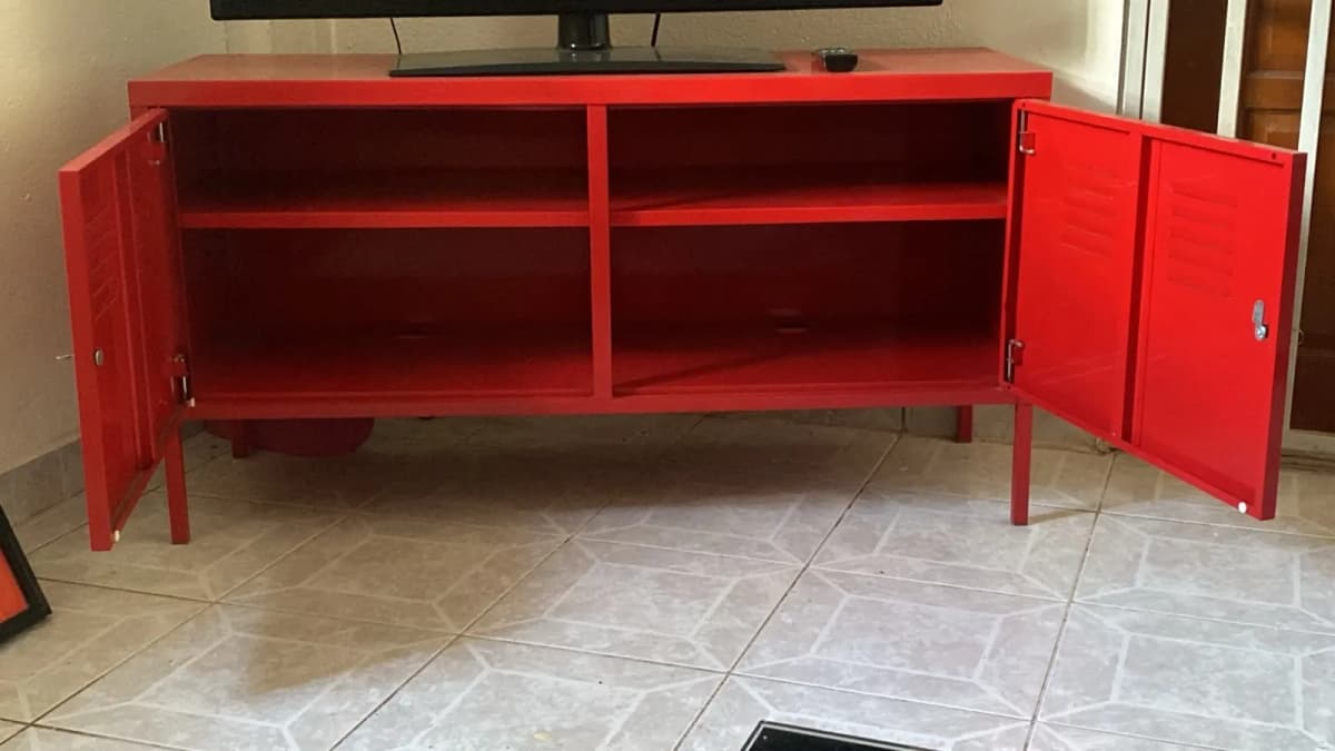 Photo de l'annonce : Table Tv ikéa — Boueni (Maison)