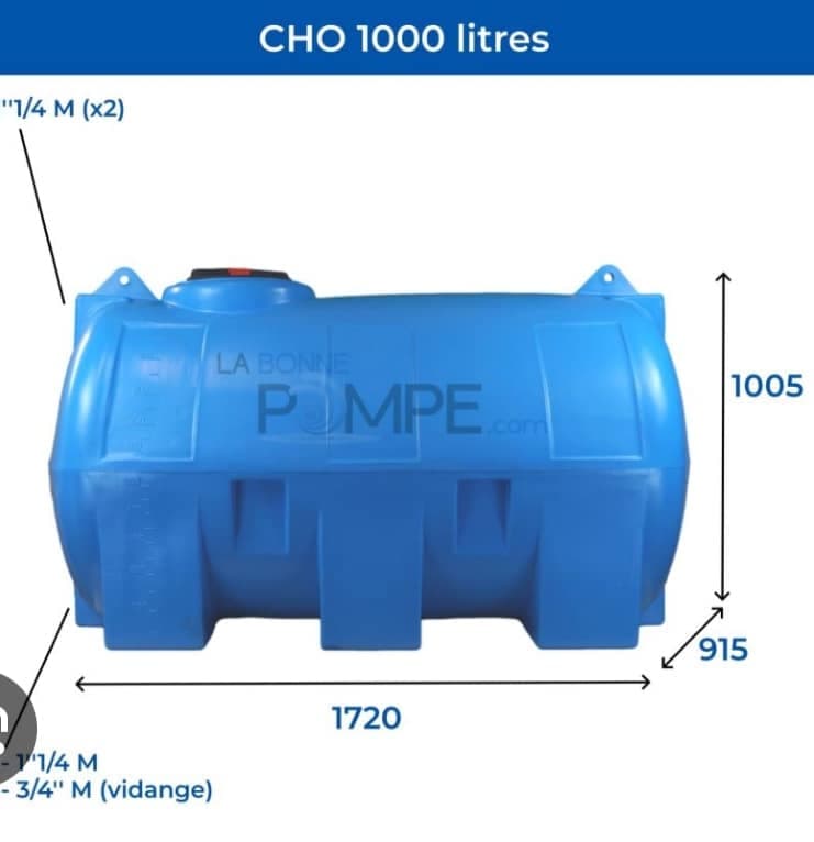 Photo de l'annonce : Vends citerne 1000L + moteur — Chirongui (Maison)