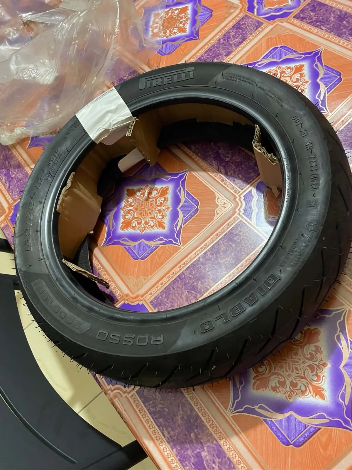 Photo de l'annonce : Pneus moto — Chiconi (Autres)