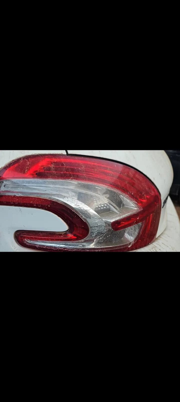 Photo de l'annonce : Feu Peugeot 207 — Mamoudzou · Kawéni (Autres)
