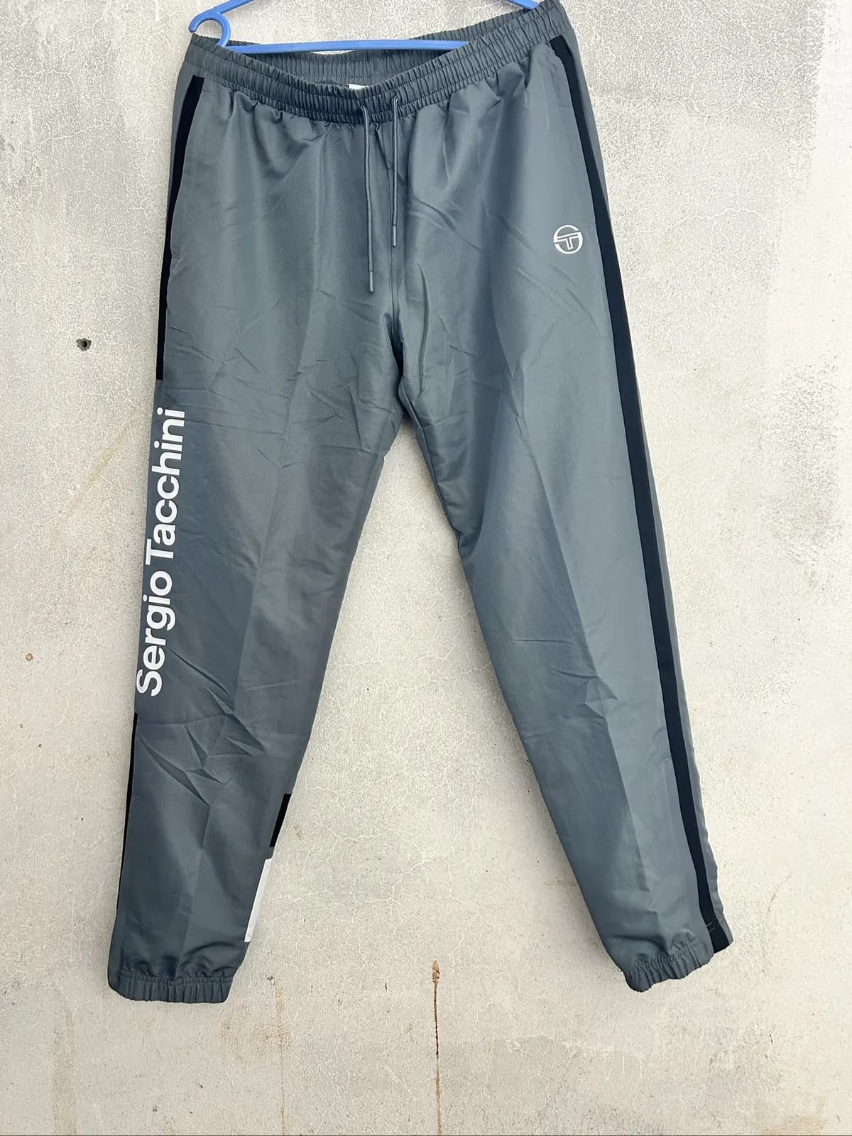 Photo de l'annonce : sergio tacchini — Mamoudzou · Mtsapéré (Mode)