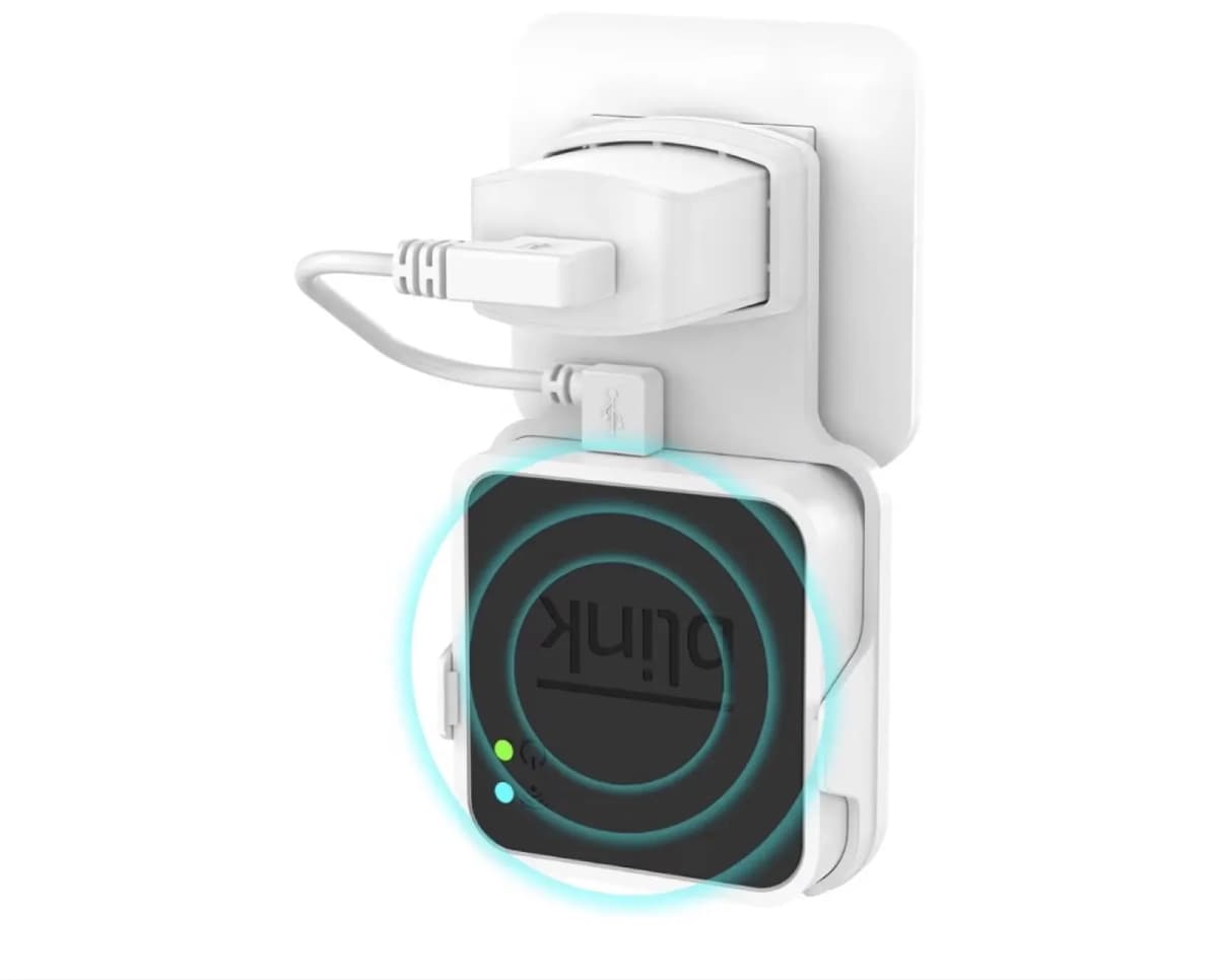 Photo de l'annonce : À VENDRE – Kit Blink Outdoor 4 complet – 299 € - Disponible à partir du 30 juillet 2026. — Dzaoudzi · Labattoir (Multimédia)