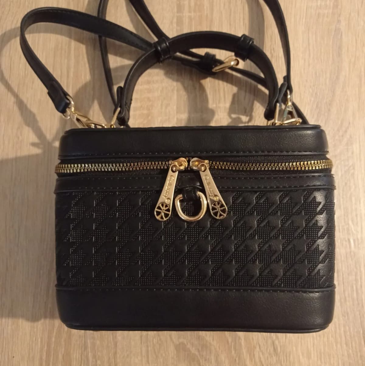 Photo de l'annonce : Neuf : Sac à main GALLANTERY — Tsingoni (Mode)