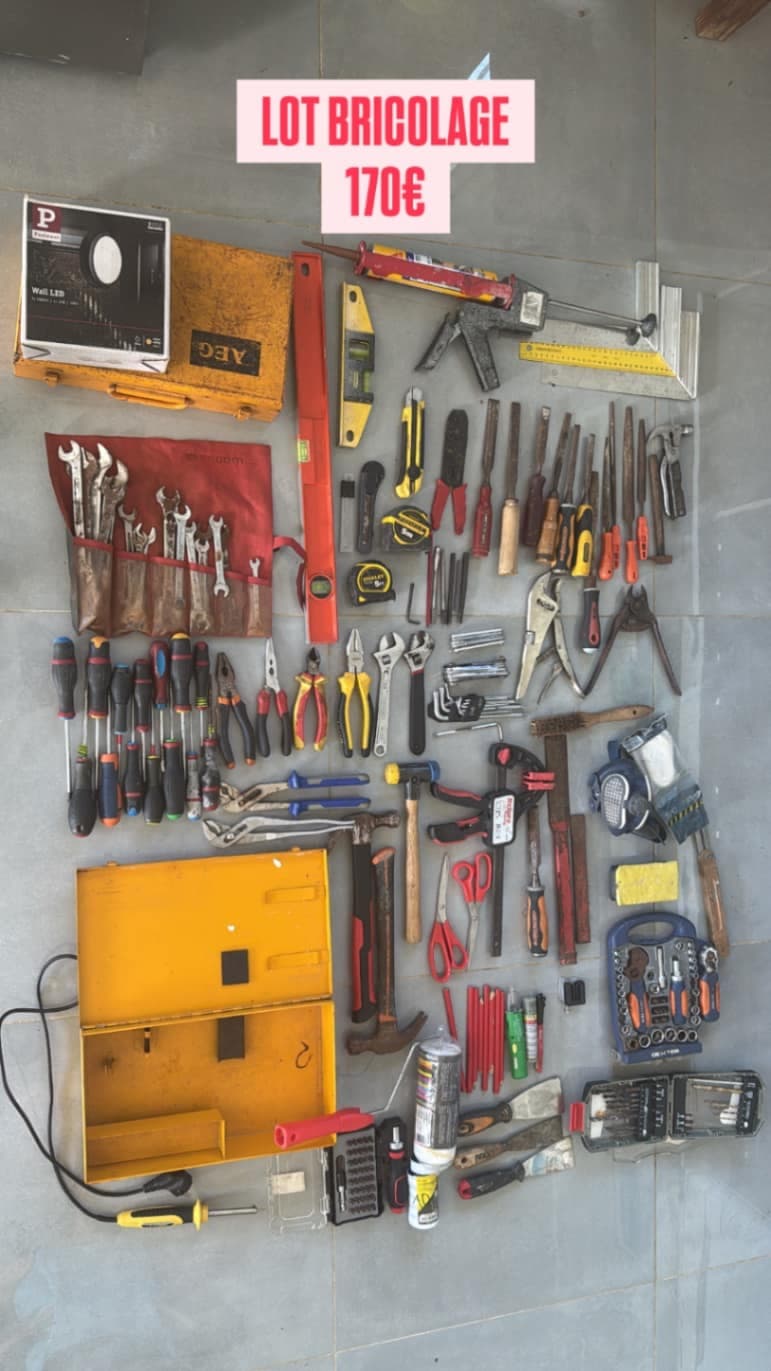 Photo de l'annonce : Lot outils bricolage — Boueni (Maison)