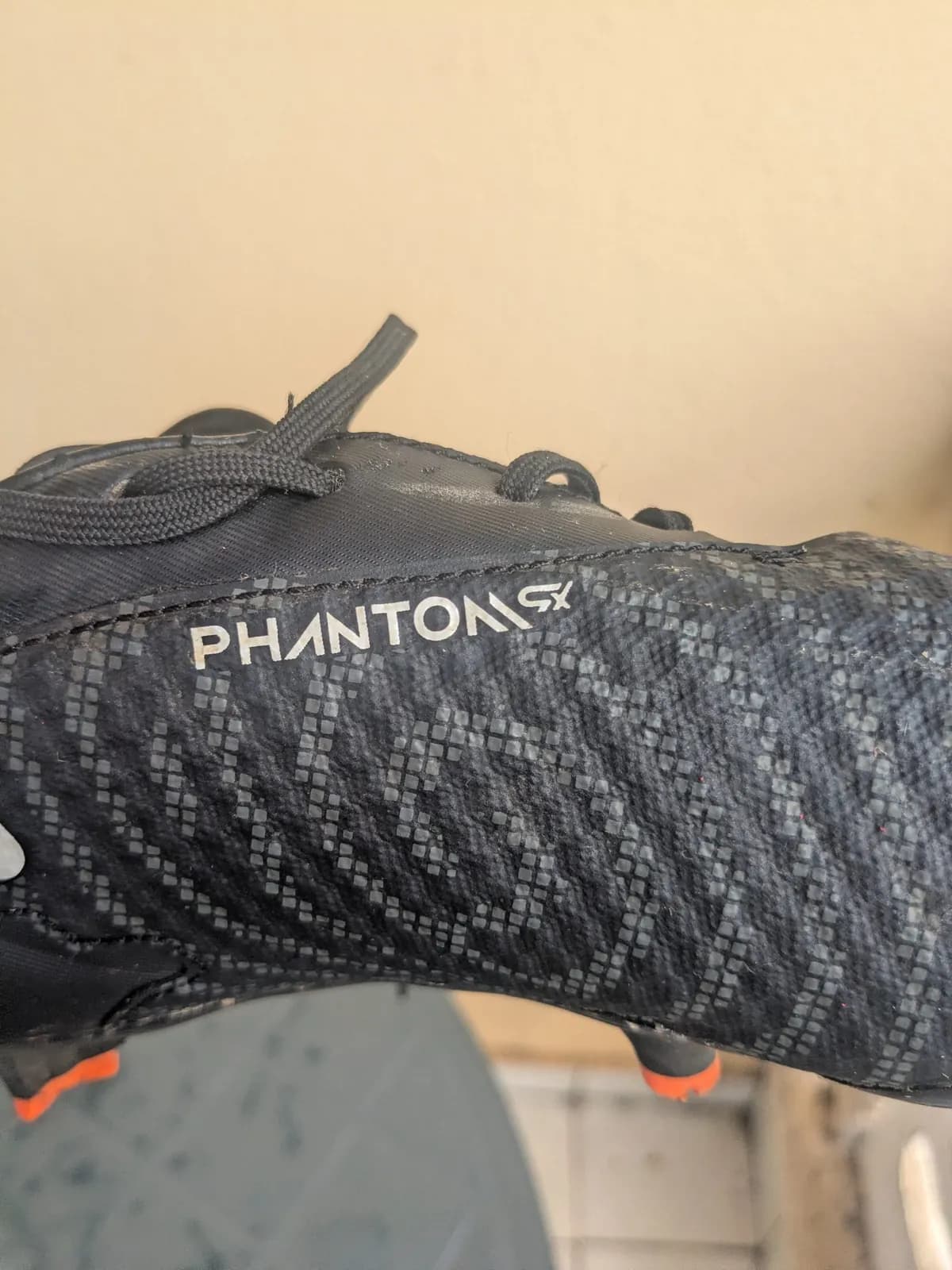 Photo de l'annonce : Chaussure de foot Nike - T43 — Bandrele (Loisirs)