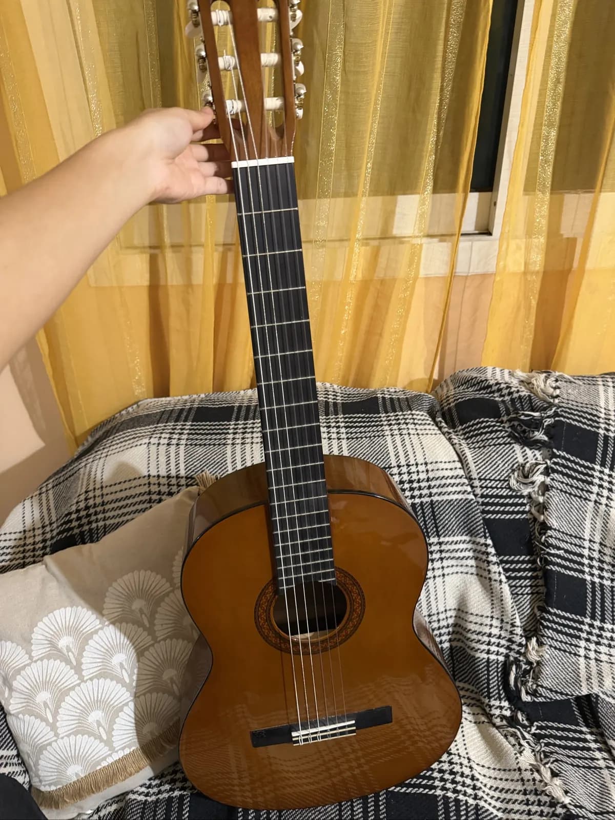 Photo de l'annonce : Guitare Yamaha C 40 — Mamoudzou (Loisirs)