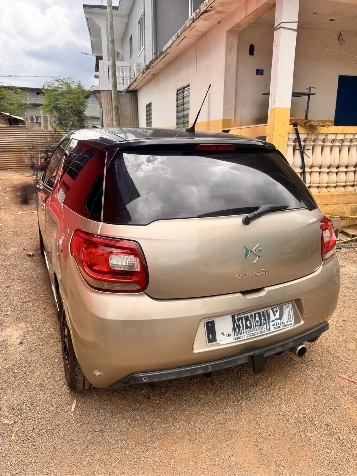 Photo de l'annonce : Ds3 1.6HDI 92CV — Bandraboua · Dzoumogné (Véhicules)