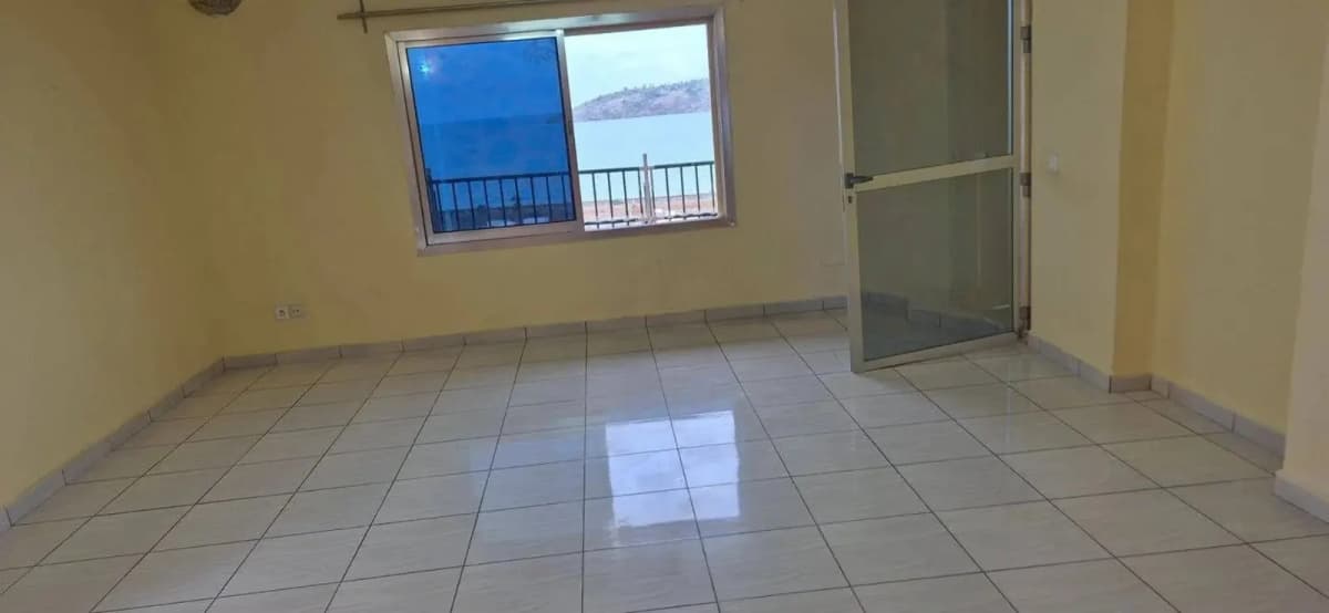 Photo de l'annonce : Location appartement non meublé Mtsapere — Mamoudzou · Mtsapéré (Immobilier)
