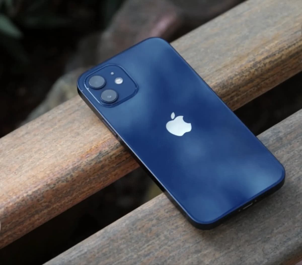 Photo de l'annonce : iPhone 12 — Koungou (Matériel professionnel)