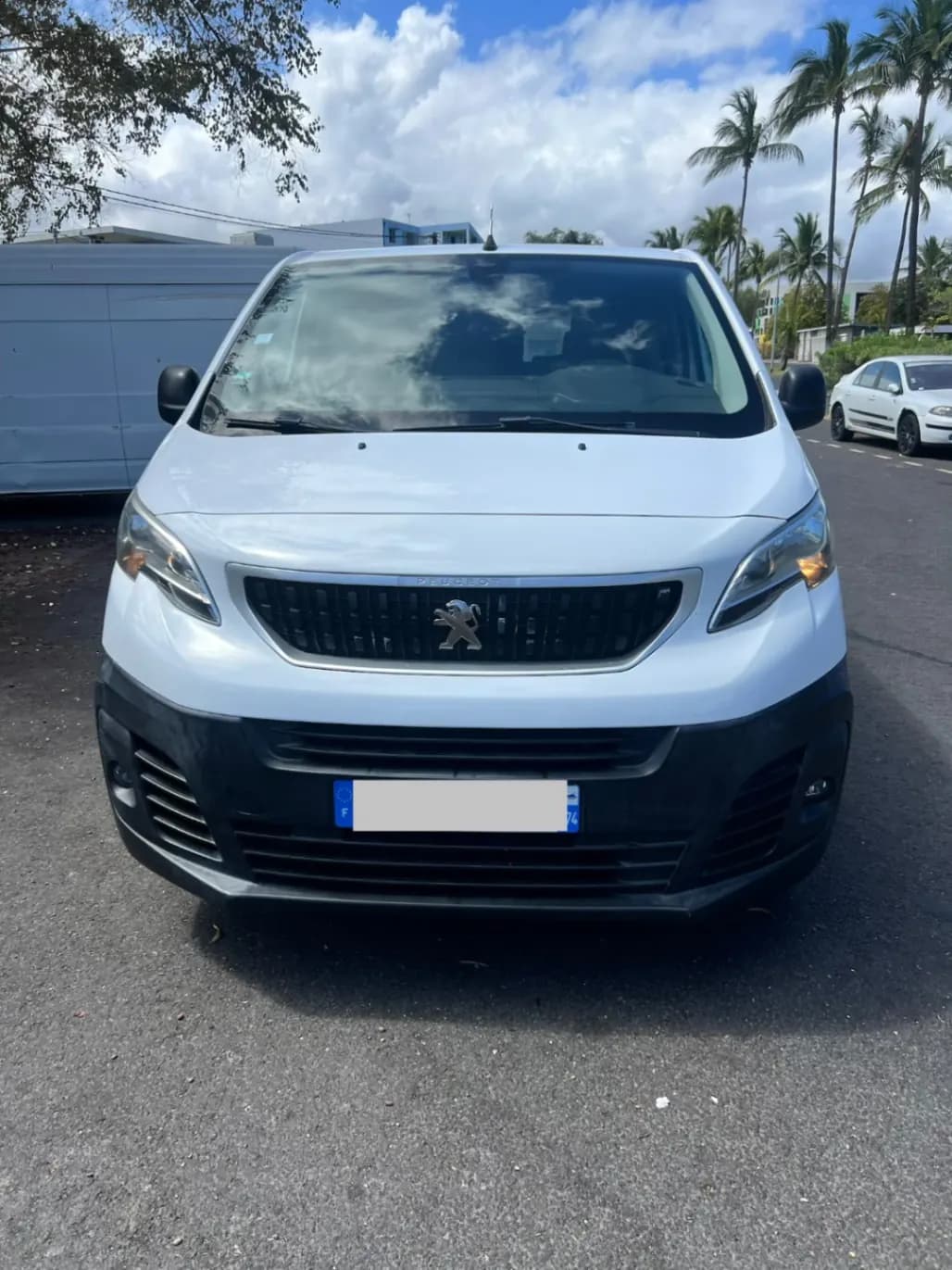 Photo de l'annonce : peugeot expert — Mamoudzou · Centre (Véhicules)