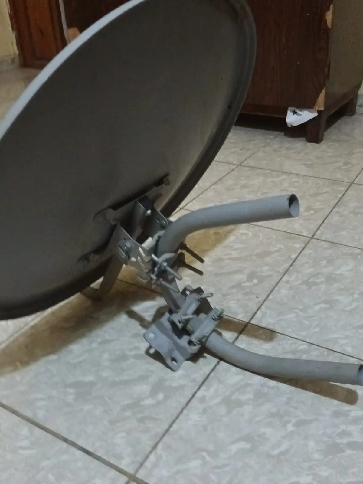 Photo de l'annonce : Antenne canal + — Ouangani (Multimédia)