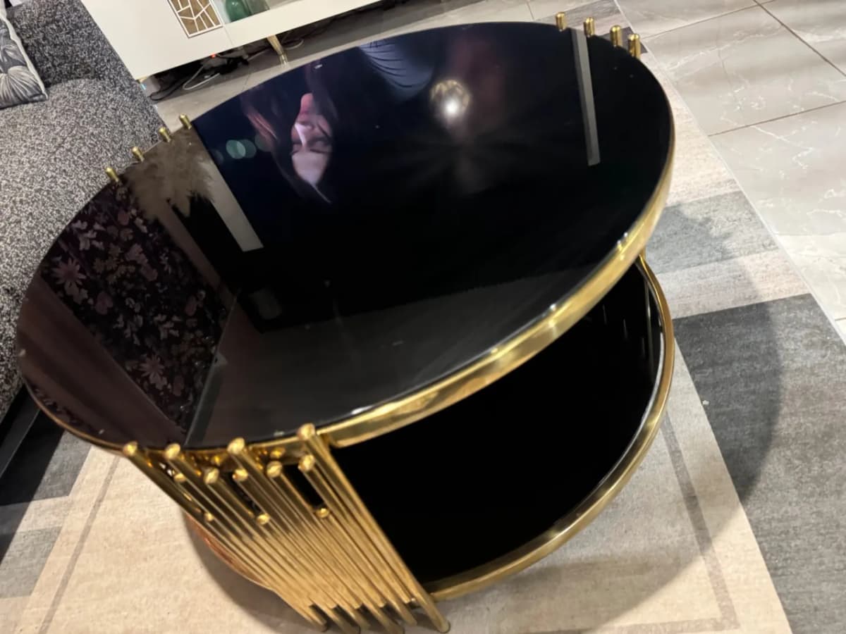 Photo de l'annonce : Table basse — Mamoudzou · Kawéni (Maison)